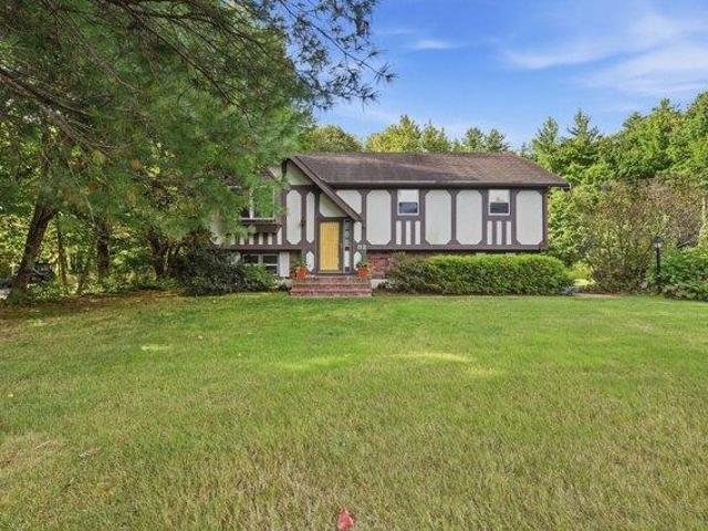 House for sale in East Douglas, Douglas