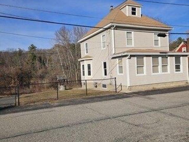 House for sale in Dracut, Massachusetts