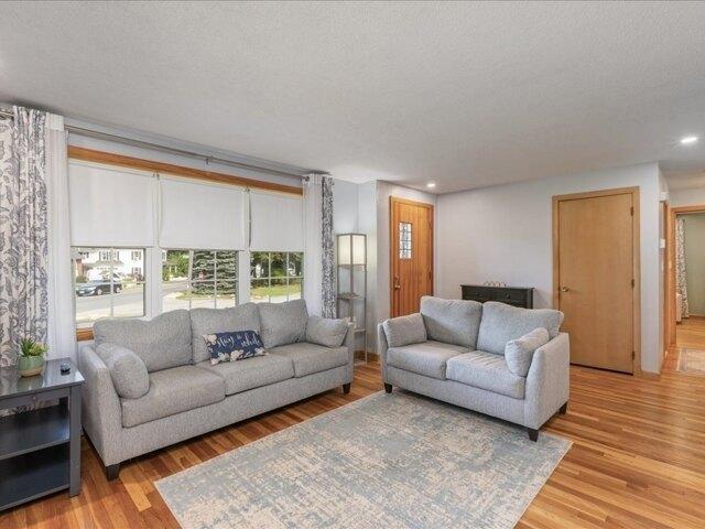 House for sale in Dracut, Massachusetts
