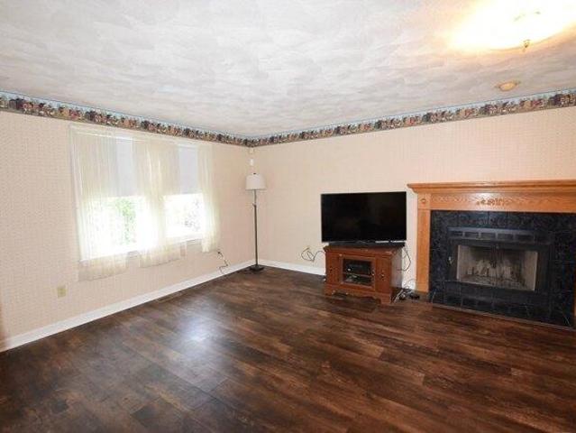 House for sale in Dracut, Massachusetts