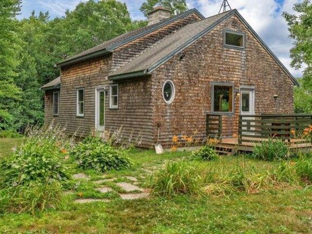 House for sale in Dresden, Maine