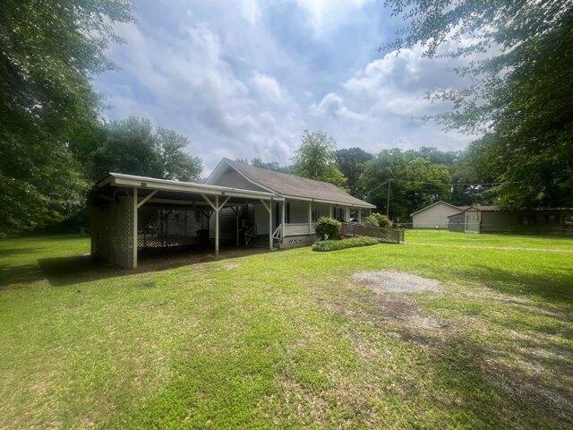 House for sale in Duck Hill, Mississippi