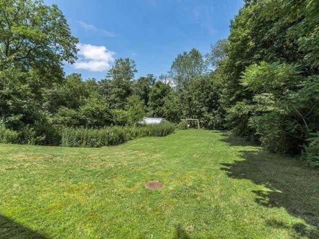 House for sale in Dudley, Massachusetts