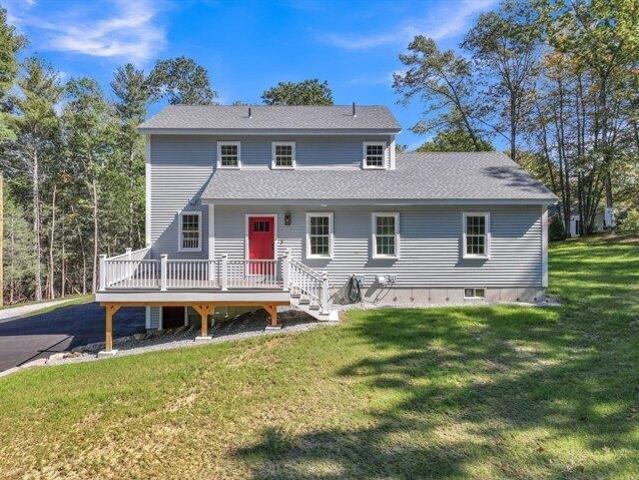House for sale in Dudley, Massachusetts