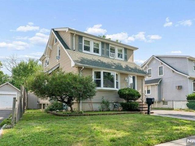House for sale in Dumont, New Jersey
