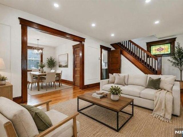 House for sale in Dumont, New Jersey