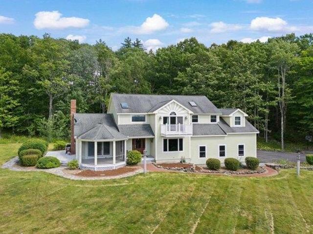 House for sale in New Hampshire