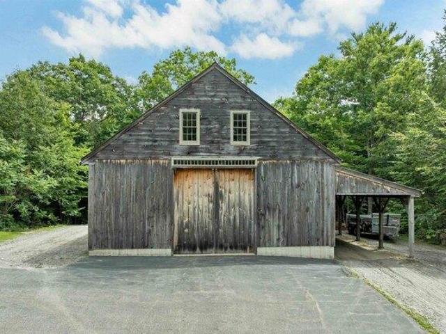 House for sale in New Hampshire