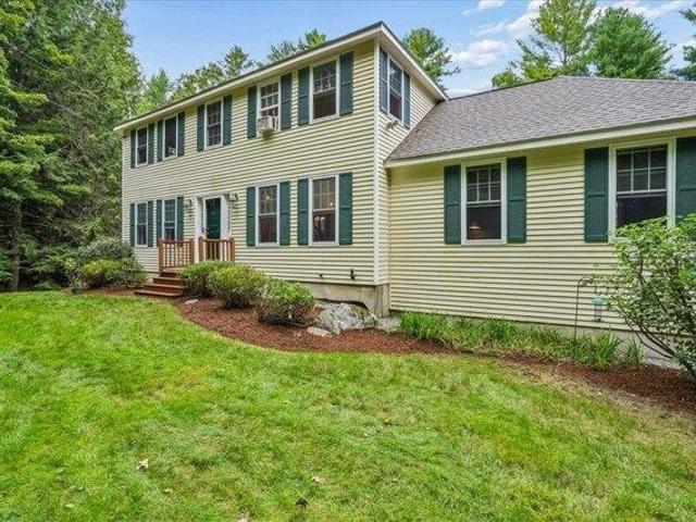 House for sale in New Hampshire