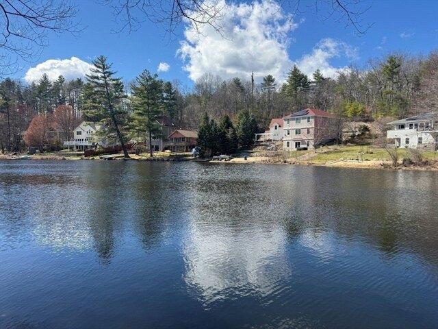 House for sale in Dunstable, Massachusetts