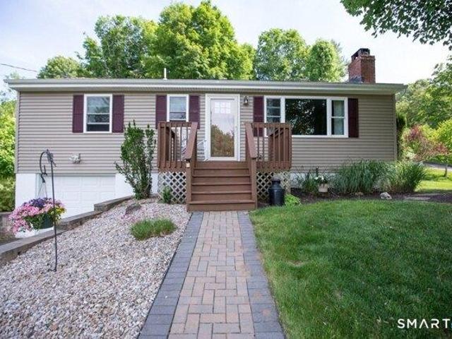 House for sale in Durham, Connecticut