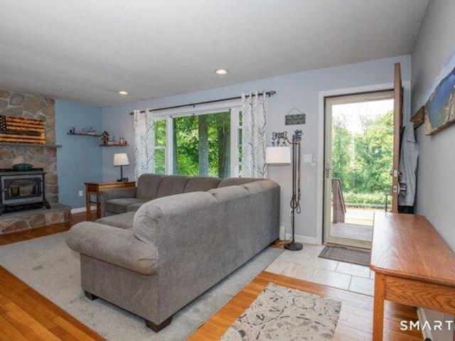 House for sale in Durham, Connecticut