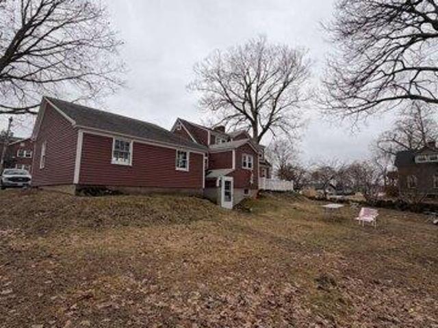 House for sale in New Hampshire
