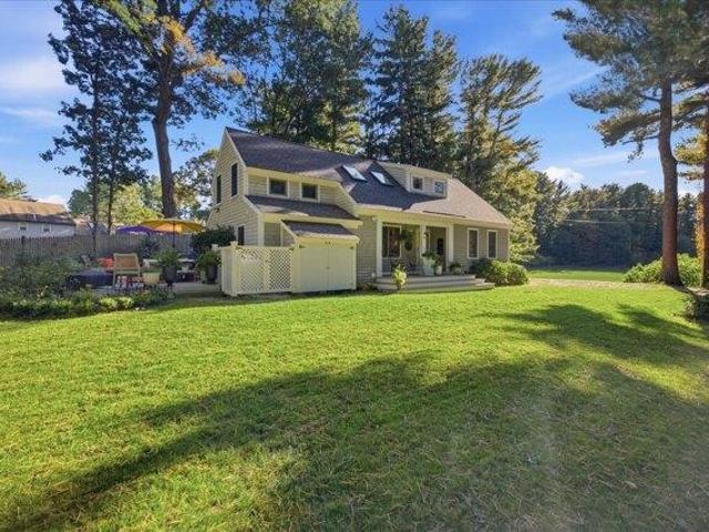 House for sale in North Duxbury, Duxbury
