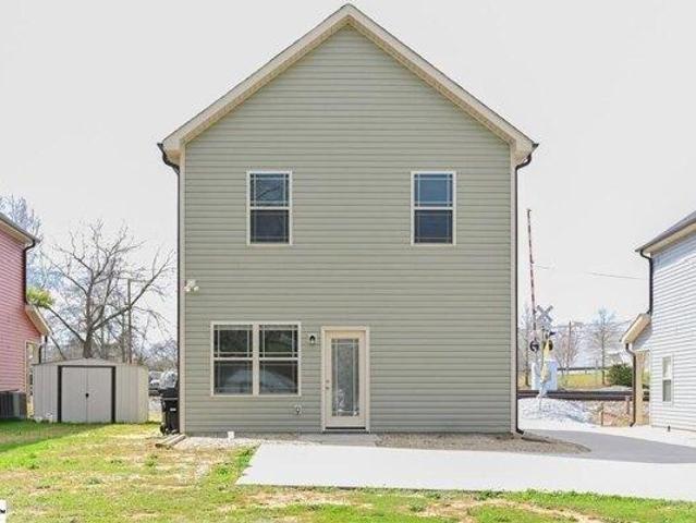 House for sale in Easley, South Carolina