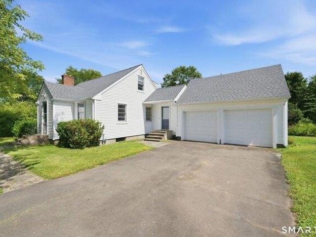 House for sale in Higley Village, East Granby