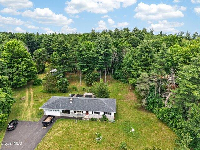 House for sale in Castleton On Hudson, New York