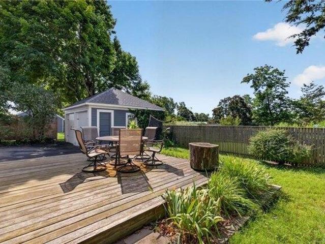 House for sale in East Greenwich, Kent County