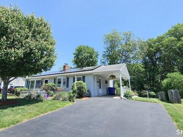 House for sale in East Hartford, Connecticut