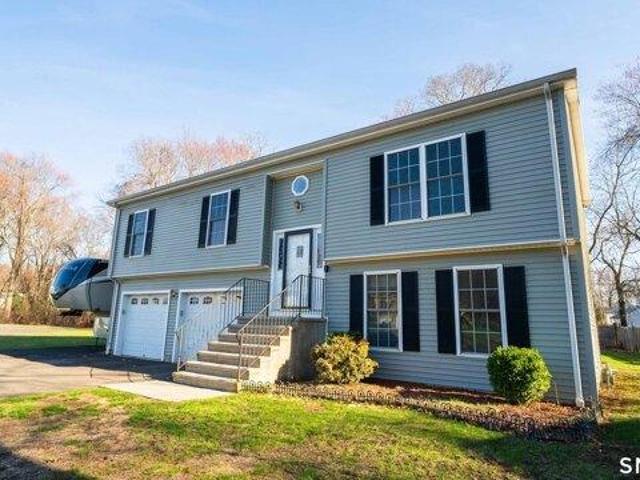House for sale in East Hartford, Connecticut
