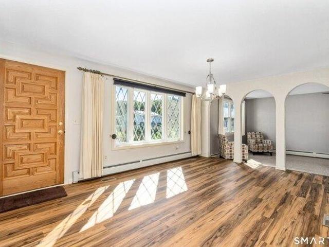 House for sale in Burnside, East Hartford