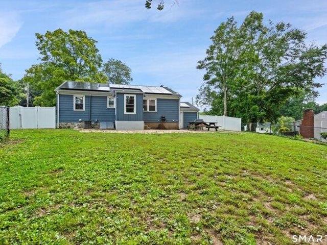 House for sale in East Haven, South Central Connecticut Planning Region