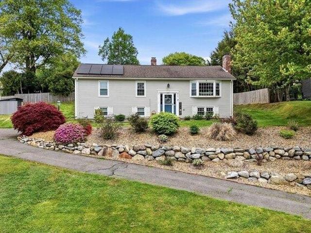House for sale in Hampden, Massachusetts