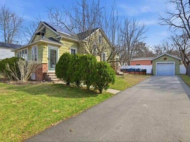 House for sale in Hampden, Massachusetts