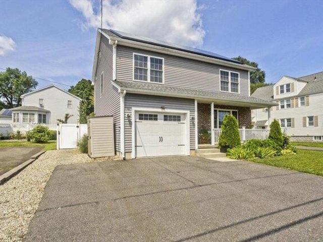 House for sale in Hampden, Massachusetts