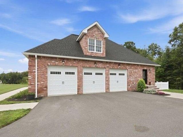 House for sale in Hampden, Massachusetts