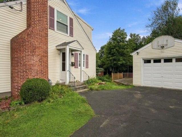 House for sale in Hampden, Massachusetts