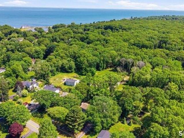 House for sale in East Lyme, Connecticut