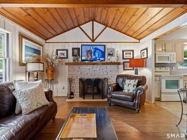 House for sale in East Lyme, Connecticut