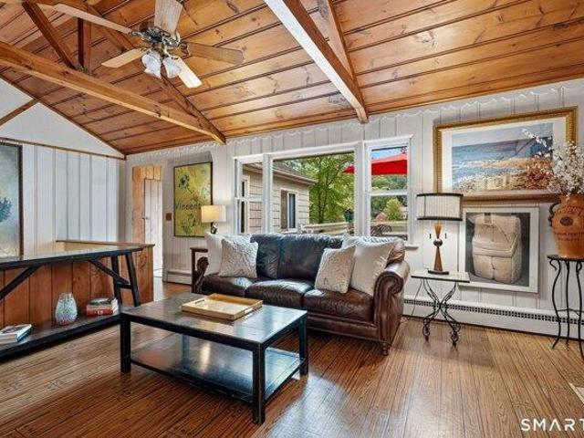 House for sale in East Lyme, Connecticut