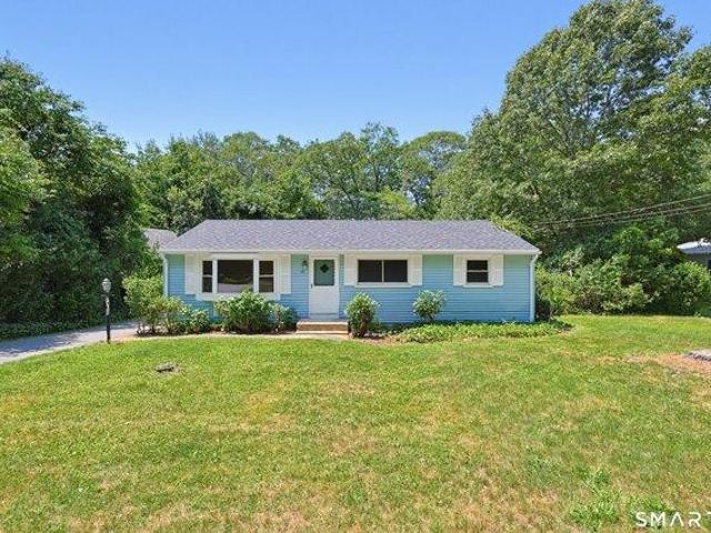 House for sale in East Lyme, Connecticut