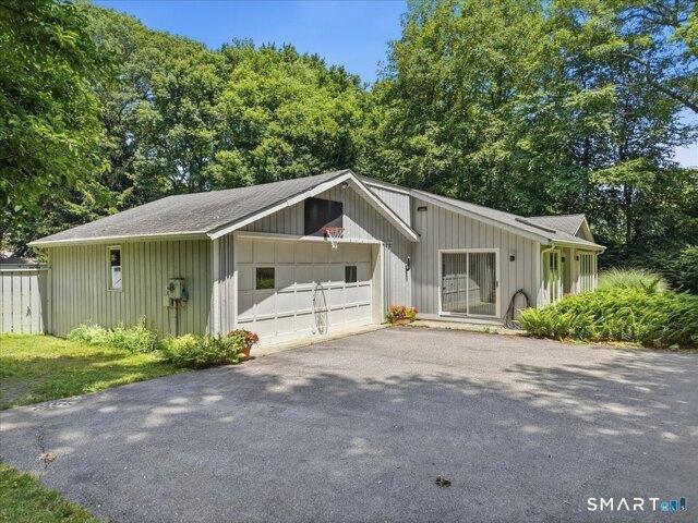 House for sale in East Lyme, Connecticut