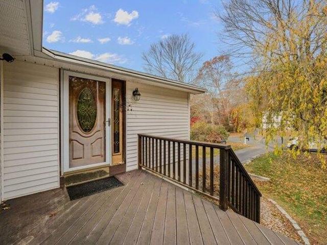 House for sale in East Lyme, Connecticut