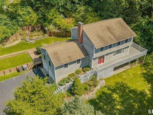 House for sale in East Lyme, Connecticut