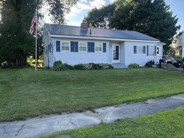 House for sale in East Millinocket, Maine