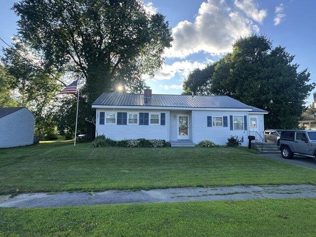 House for sale in East Millinocket, Maine