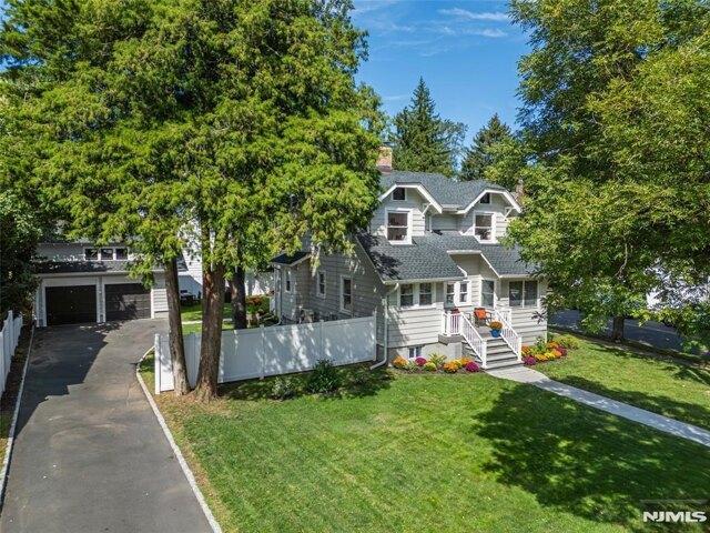 House for sale in East Orange, Essex County