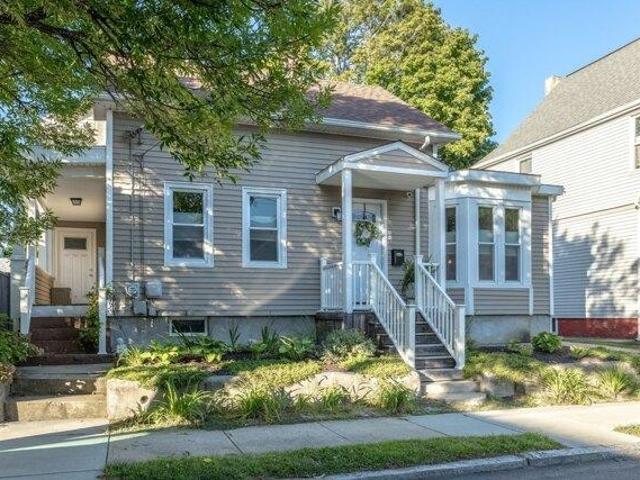 House for sale in Six Corners, East Providence