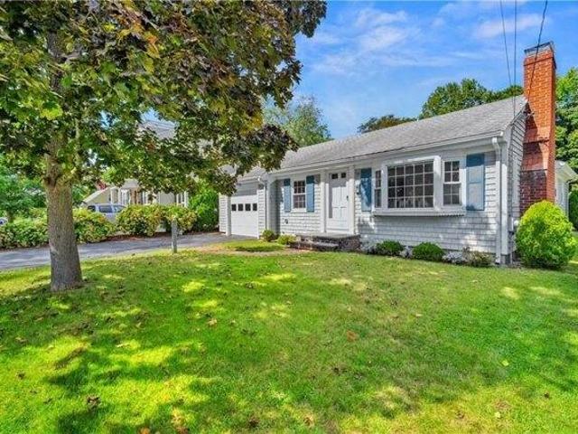 House for sale in East Providence Center, East Providence