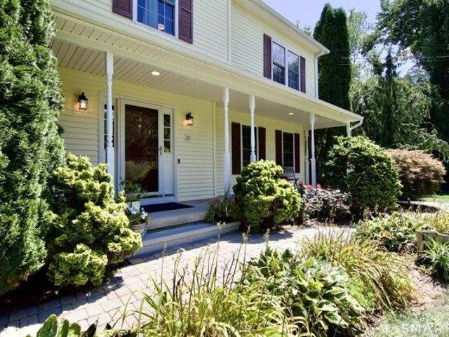 House for sale in Broad Brook, East Windsor