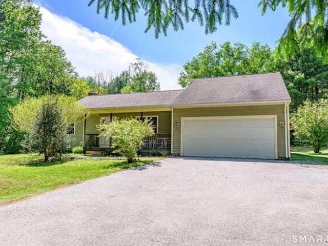 House for sale in Eastford, Connecticut