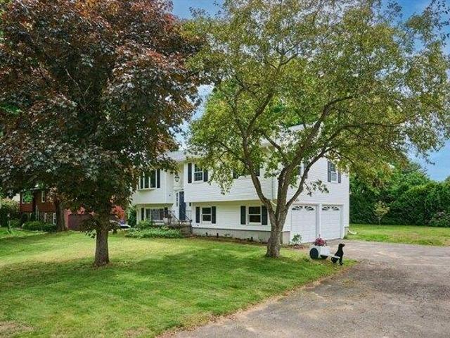 House for sale in Easthampton, Massachusetts