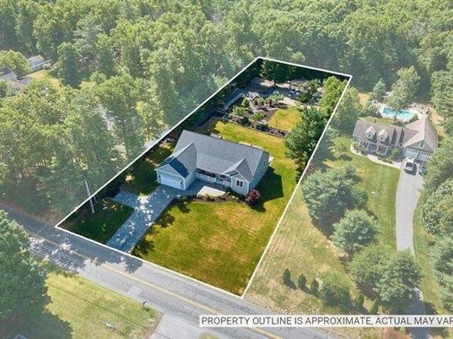 House for sale in Easthampton, Massachusetts