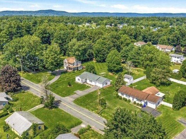 House for sale in Easthampton, Massachusetts