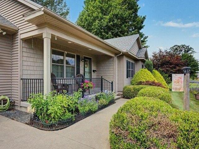 House for sale in Easthampton, Massachusetts