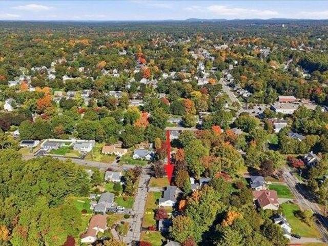 House for sale in North Easton, Easton